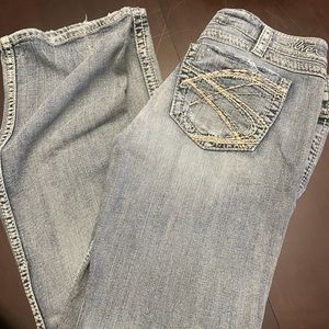 Women’s Destructed Silver Jeans Co.